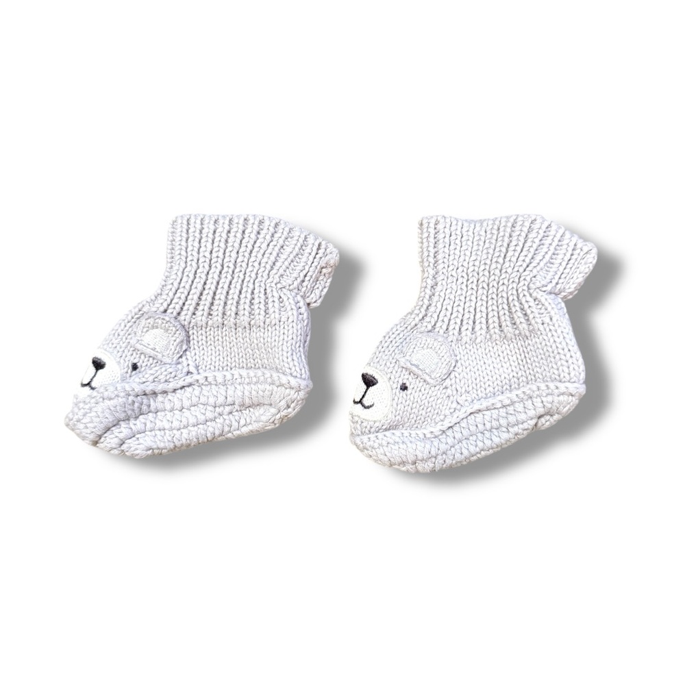 Handmade Baby Infant Socks Light Gray Bear Crochet Knit